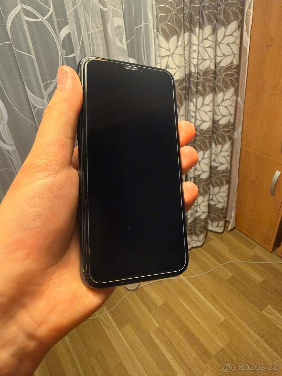 iPhone 11 Pro 256GB – Špičkový stav – Midnight Green - 3