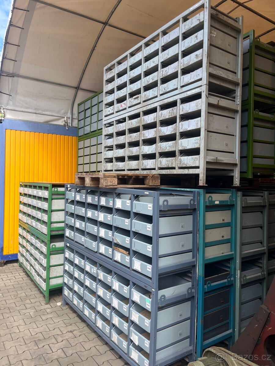 Zásuvkový,šuplíkový regál - 3