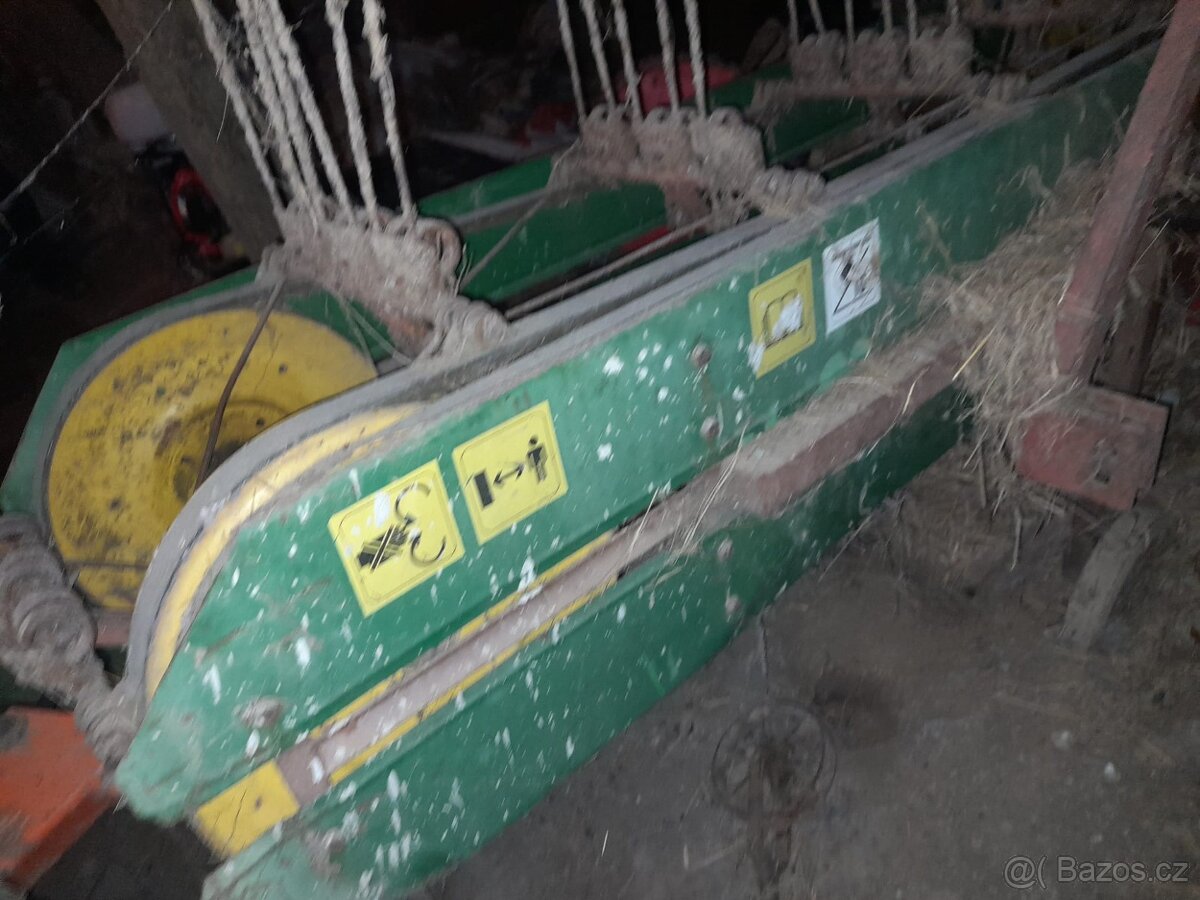 Obraceč/shrnovač sena - 3