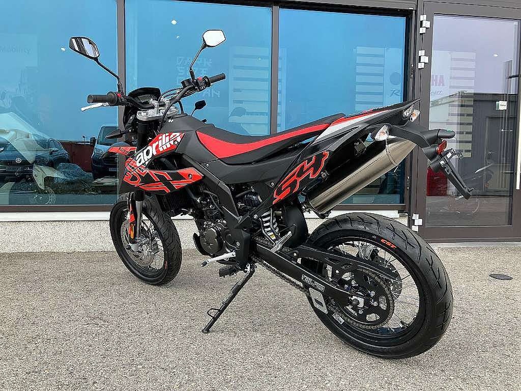 Aprilia SX 125 - 3