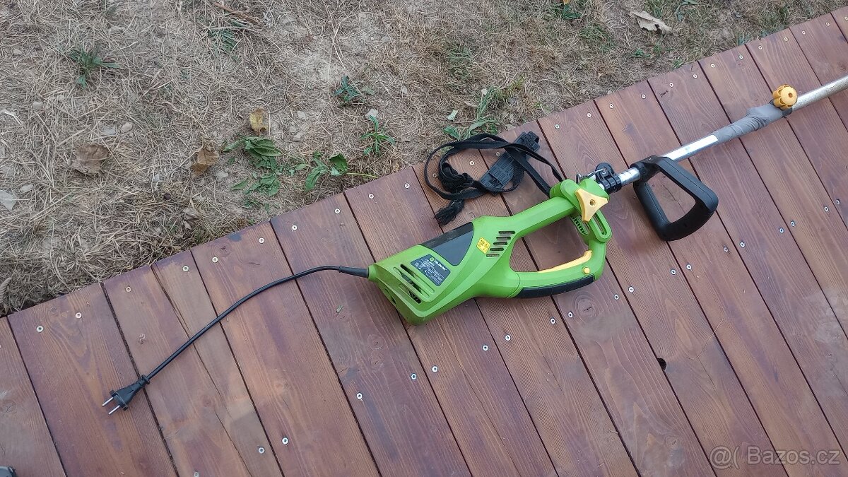 Křovinořez Fieldmann - 3