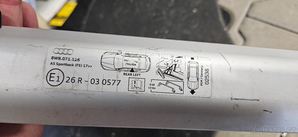 Prodám příčníky/nosiče na audi A5 - 3