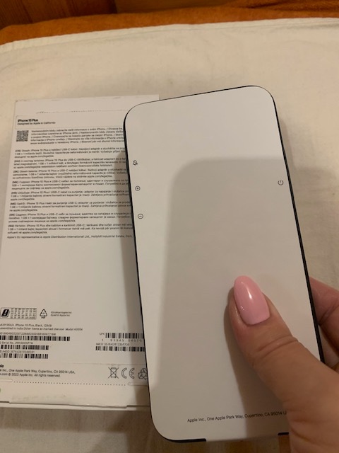 Prodám iPhone 15 Plus - 3