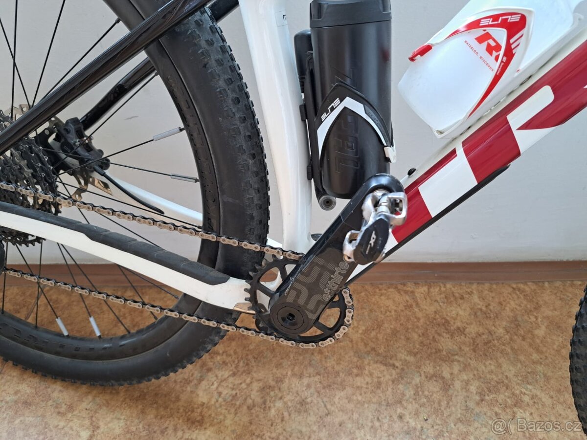 Trek PROCALIBER 9.8 karbonové kolo - 3