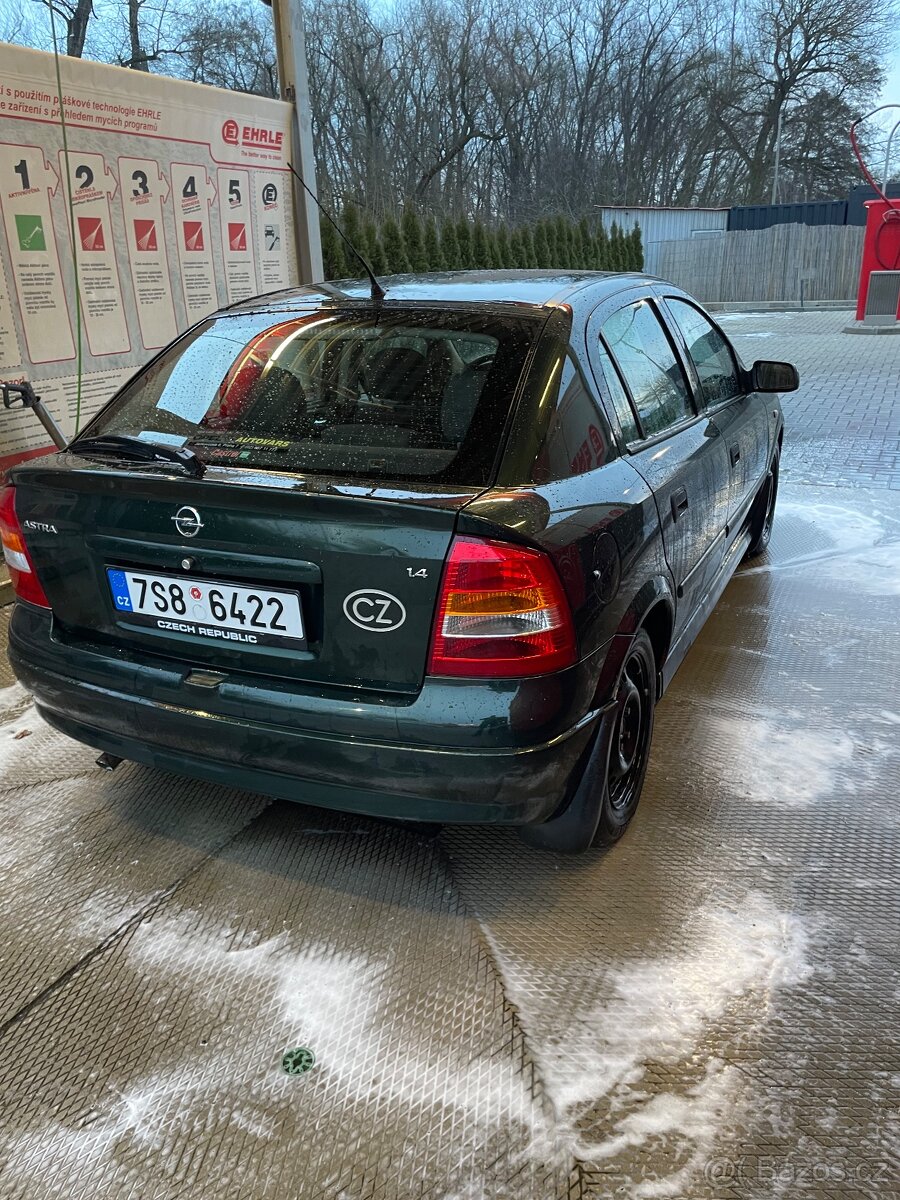 Opel Astra - 3