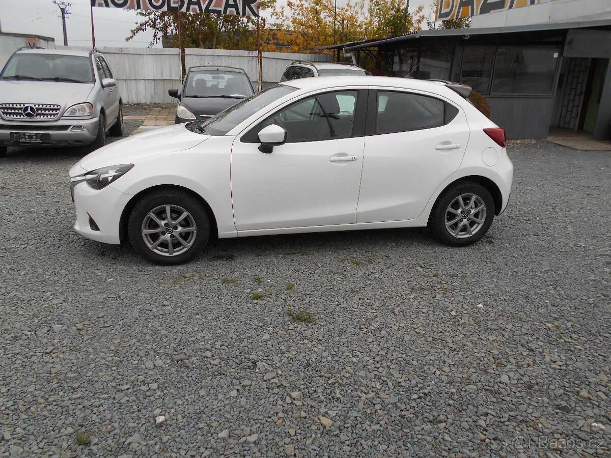 MAZDA 2 1.5 I - 3