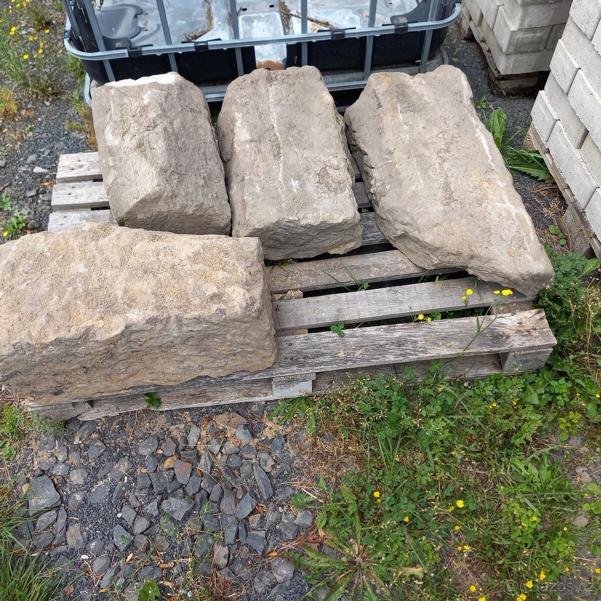 Čtyři pískovcové kameny - 3