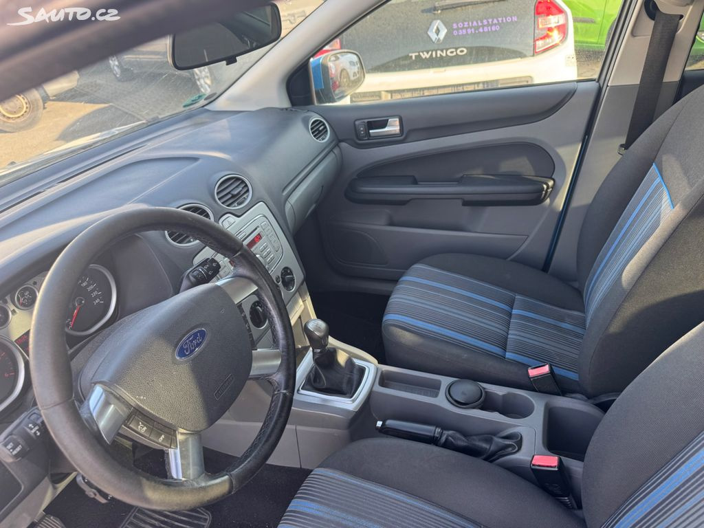 Ford Focus, 1.6TDCi-KLIMA-PERFEKTNÍ STAV - 3
