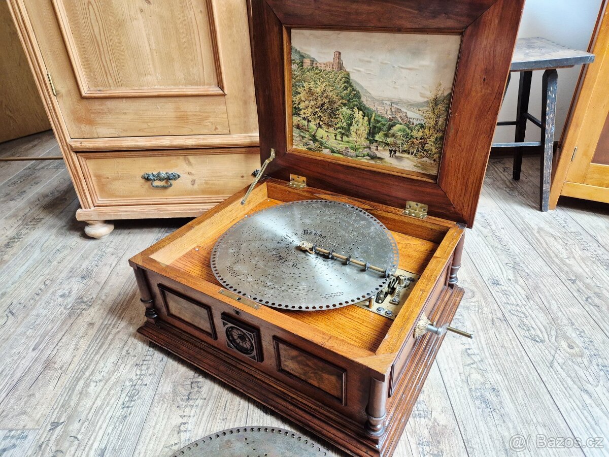 Velký starožitný Polyphon, 1889 - 3