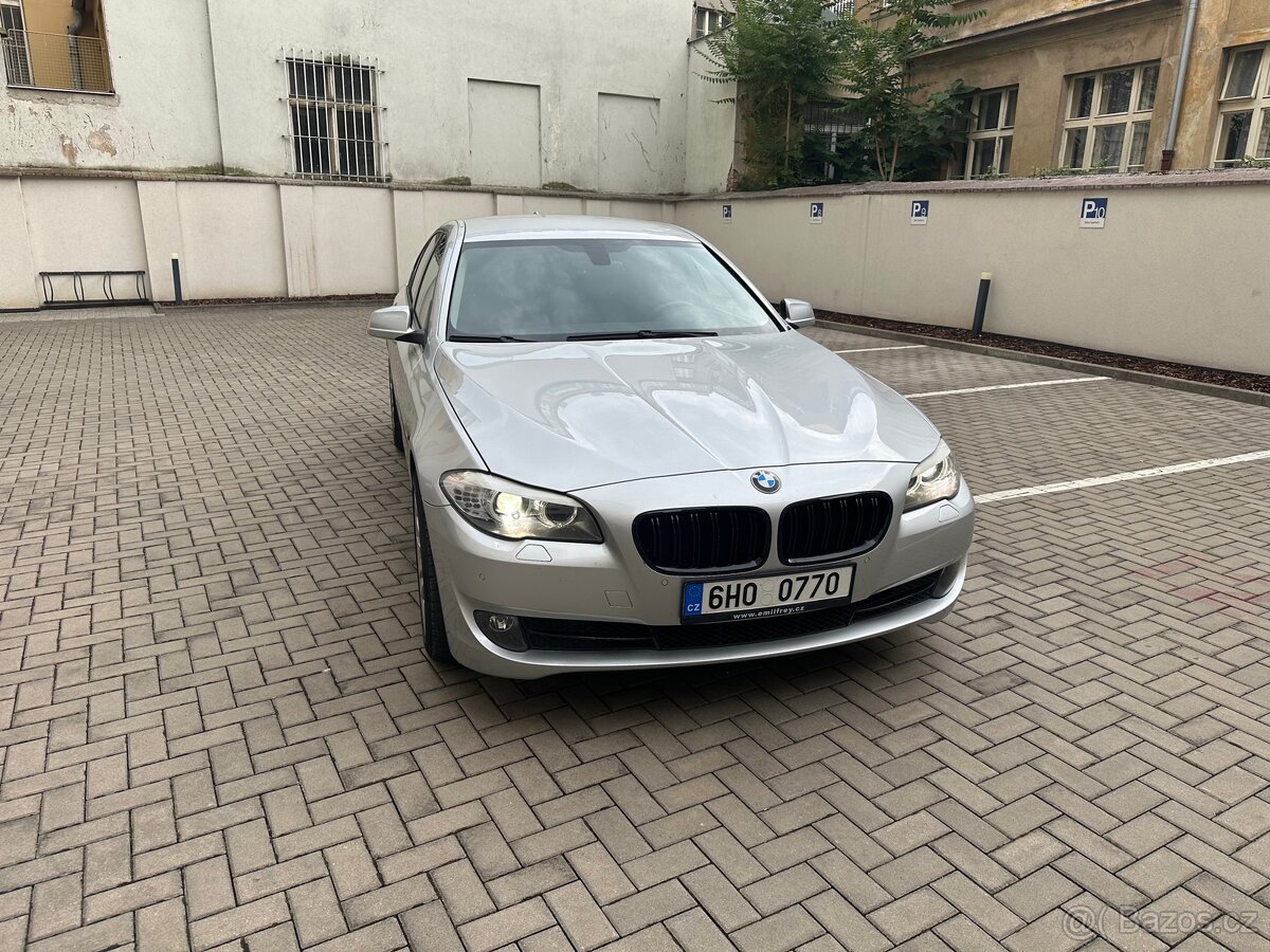 BMW 5 F10 520D 133 tisice najeto - 3