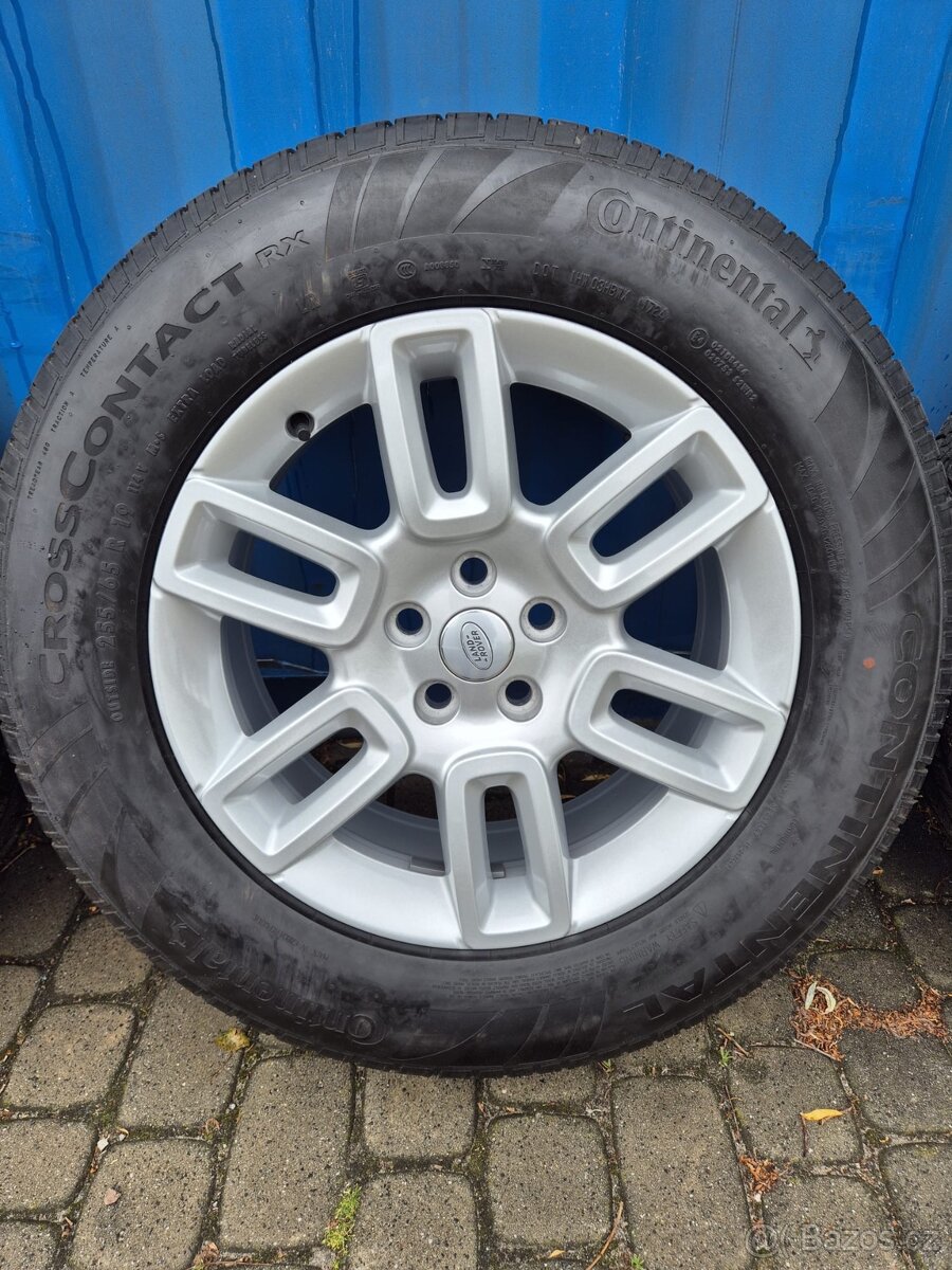 Originál Land Rover / Defender r19 - 255/65/19 silver