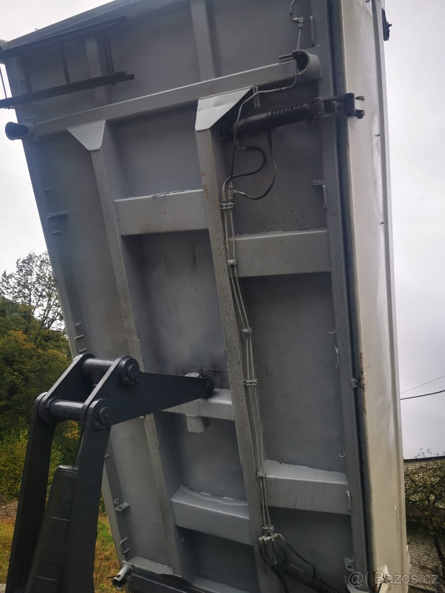 Sklapieč Renault Lander. - 3