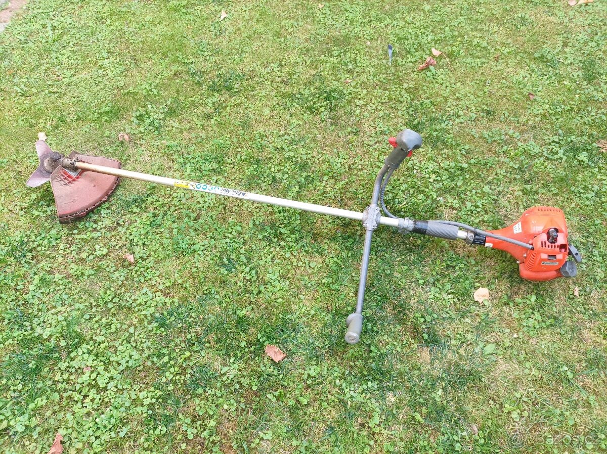 Křovinořez Oleo-Mac 725 T - 3