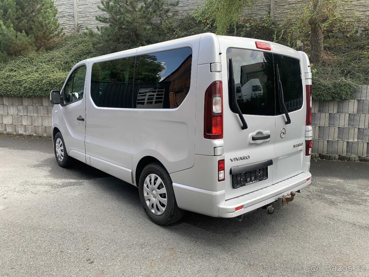 Opel Vivaro 1.6 BiTurbo 9-MÍST 177.000KM r.v. 2018 - 3
