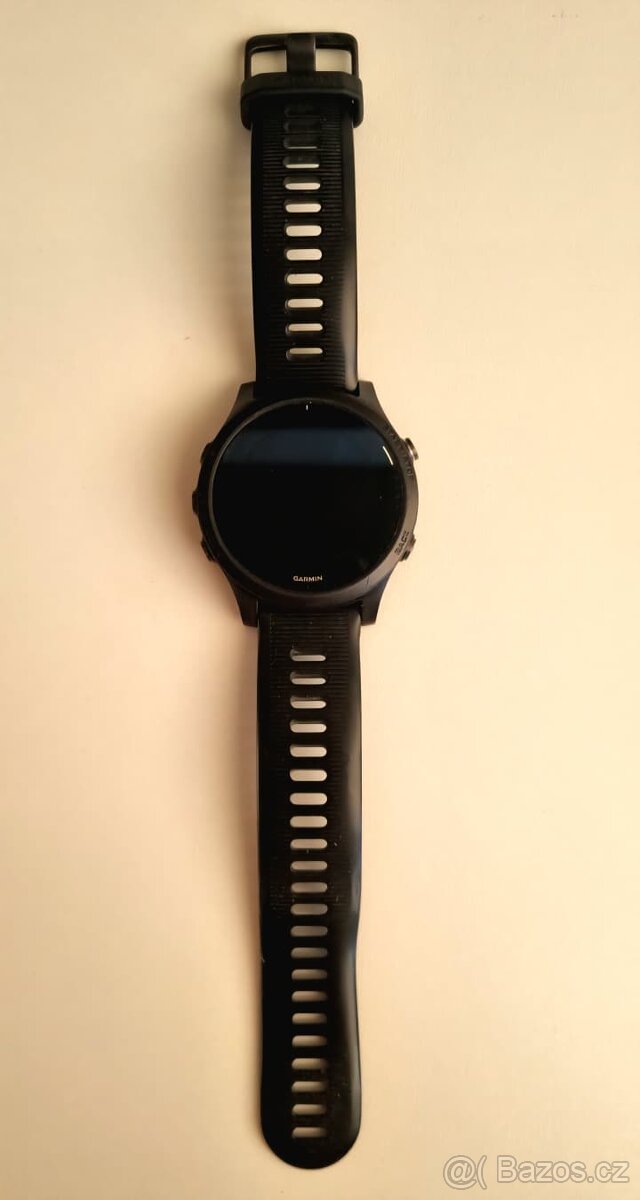 Sportovní hodinky Garmin Forerunner 945 + náhradní řemínek - 3