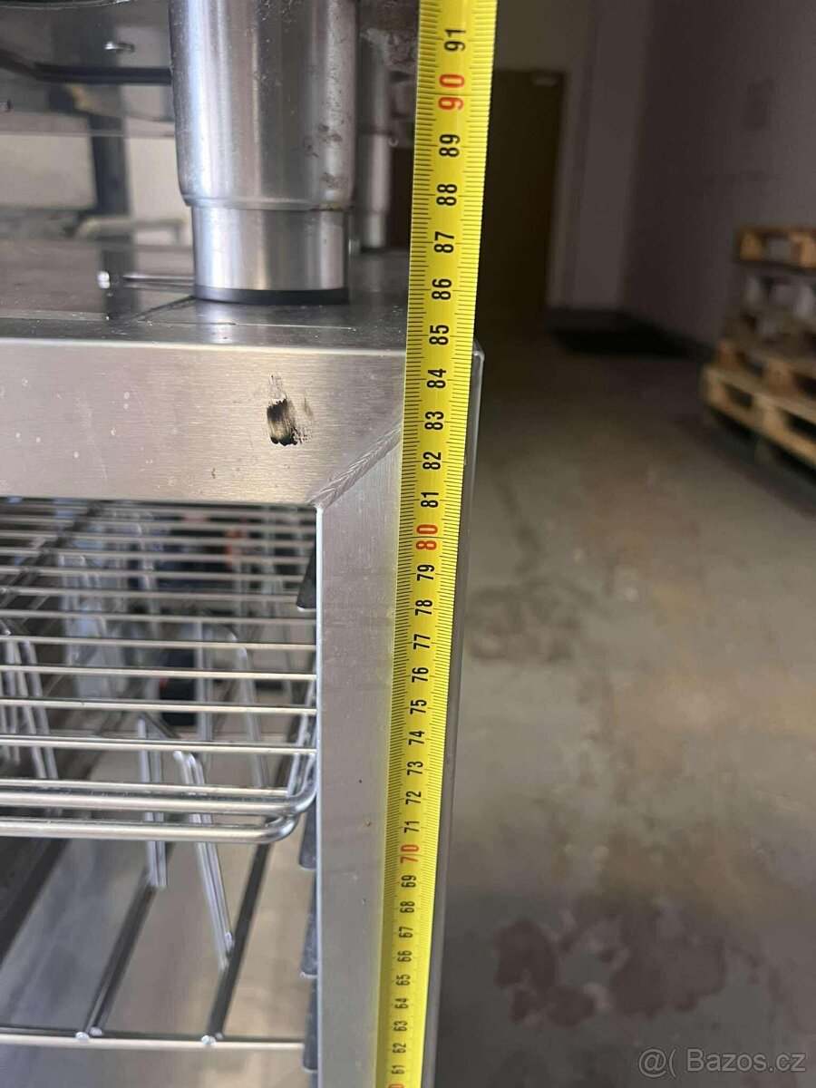 Kvalitní nerezový podstavec - 3