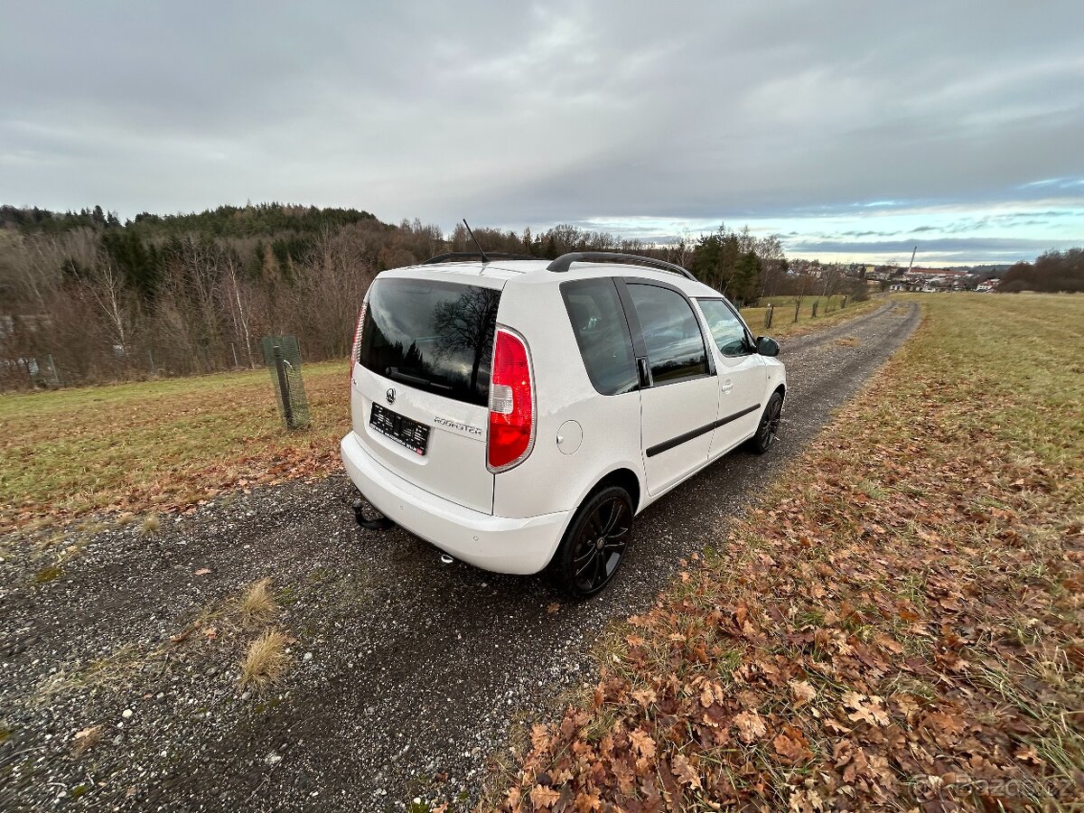 Prodám Škoda Roomster 1.2 TSI NOIRE - 3