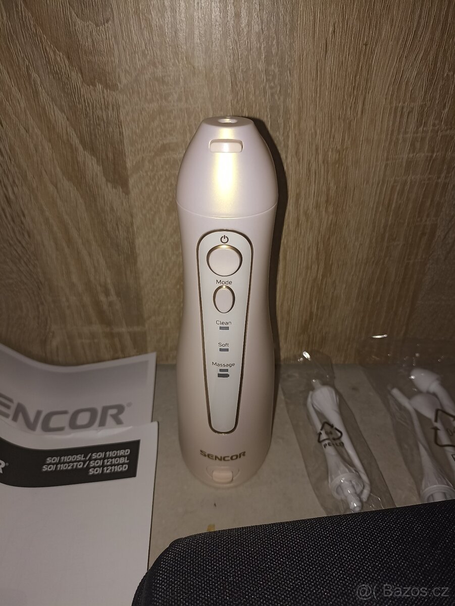 Elektrická ústní sprcha SENCOR SOI 1211GD - 3
