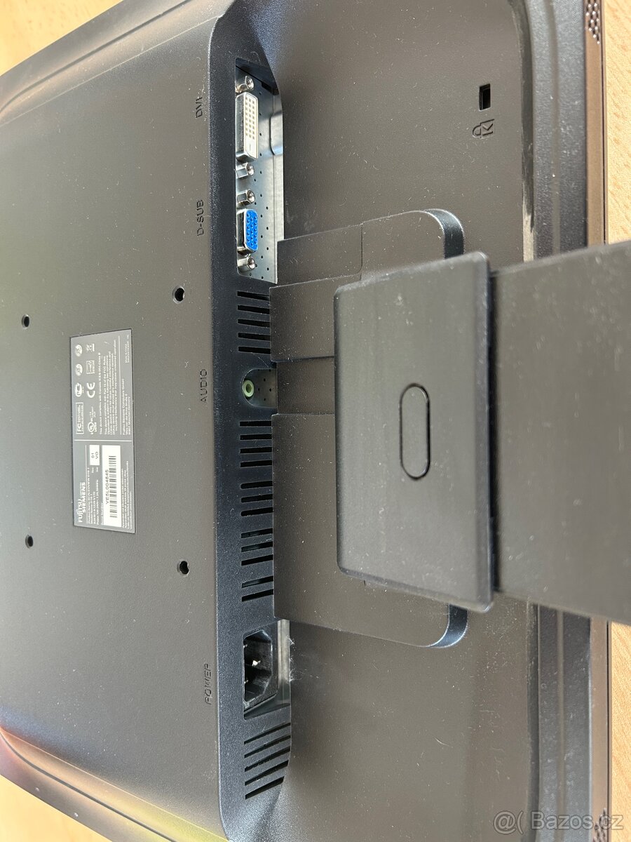 Monitor Fujitsu Siemens - 3