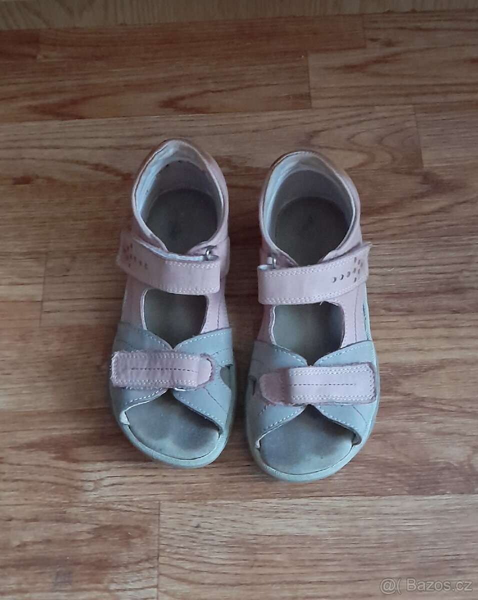 Dívčí celokožené sandále Sante v.32 - 3