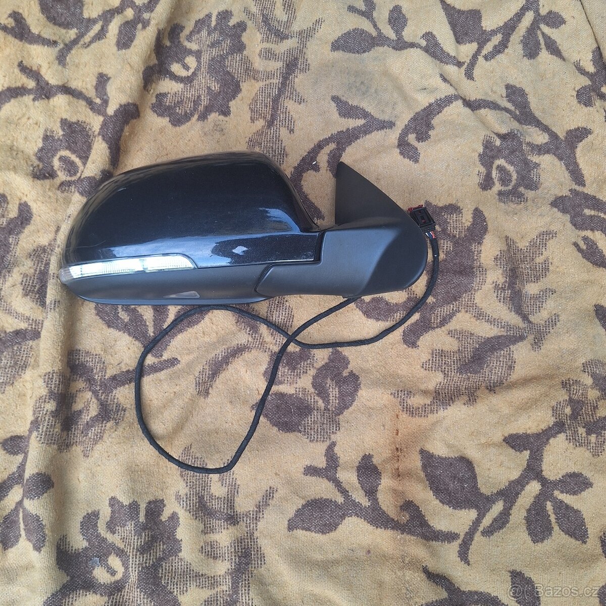 Zrcátko 02 facelift prave 7pin (osvit ) - 3