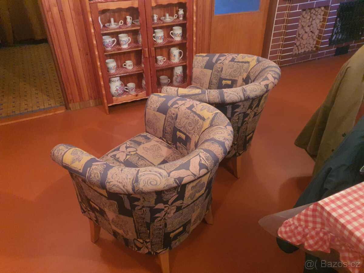Dvě retro křesla - 3