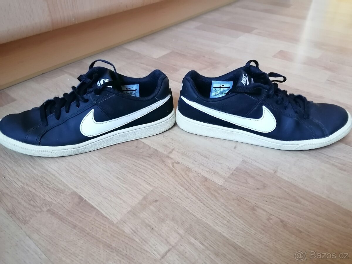 Botasky NIKE v. 40,5 - 3