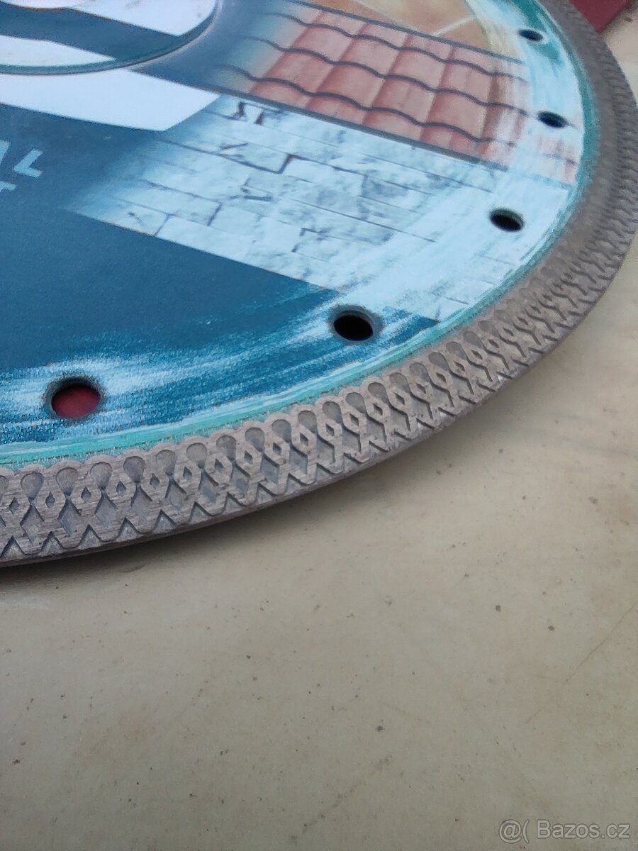 Kotouč řezný diamantový 250 x 25,4 - 3