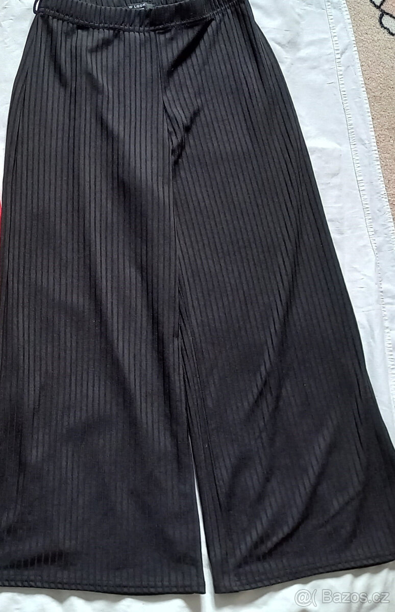 Dívčí plísované kalhoty vel.152-158 - 3