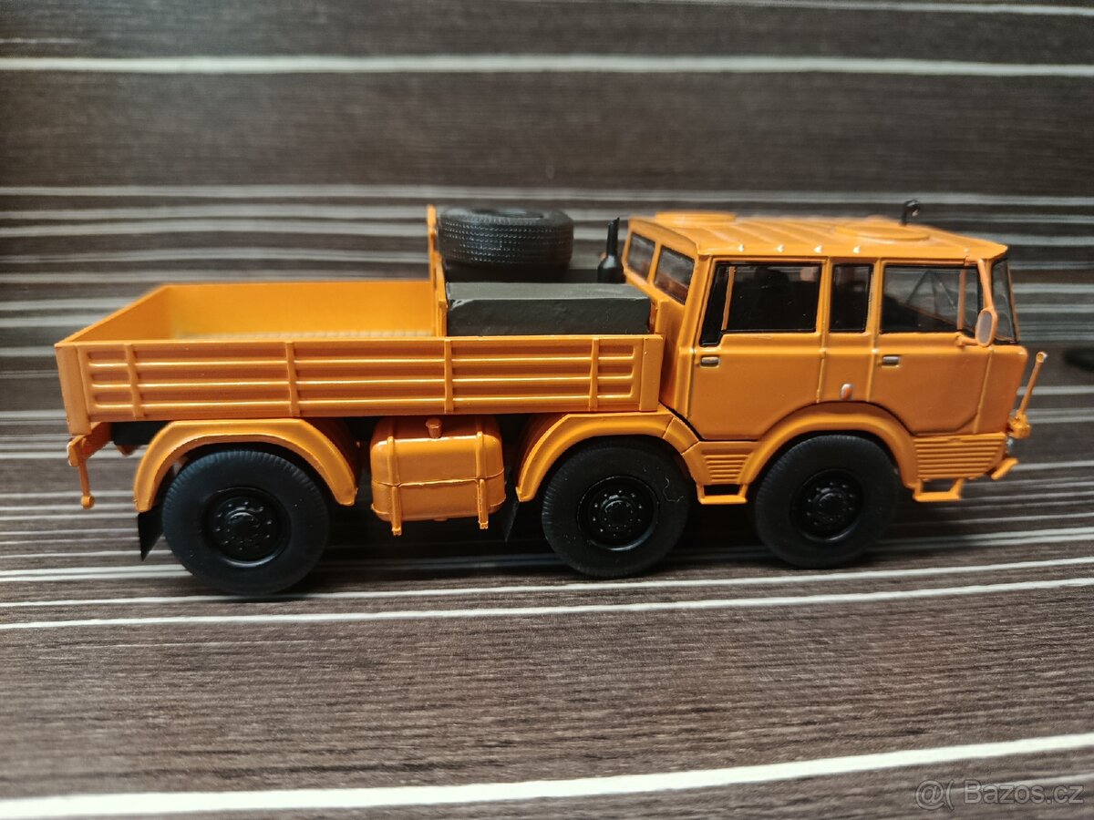 Tatra 813 1:43 Deagostini - 3