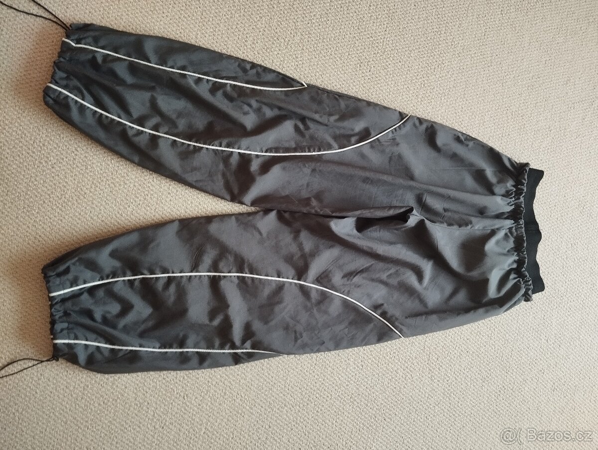 Kalhoty vel. S - výborný stav - 3
