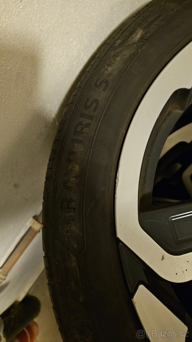 Dotz Hanzo / Barum Bravuris 5 - 3