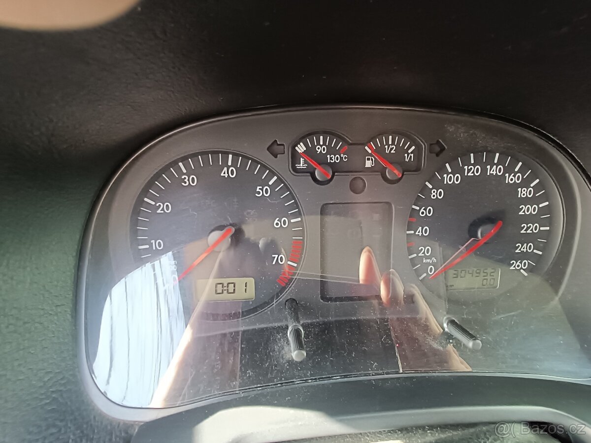 Prodám VW golf 4 - 3