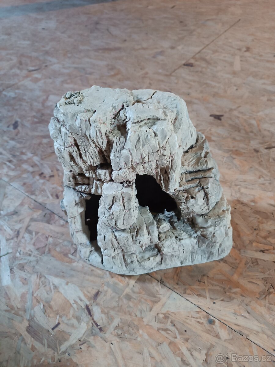 Dekorace do akvária Skála - 3