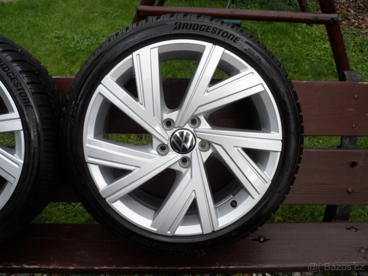 Originál Alu Kola +Zimní Pneu VW Golf 8, 225/40/18 5X112 - 3