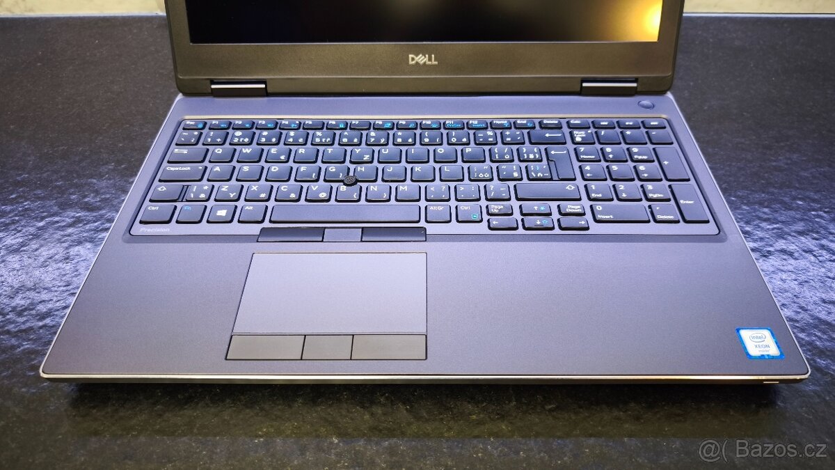 profi DELL Precision 7540 s Xeonem a nVIDIA RTX3000 - 3