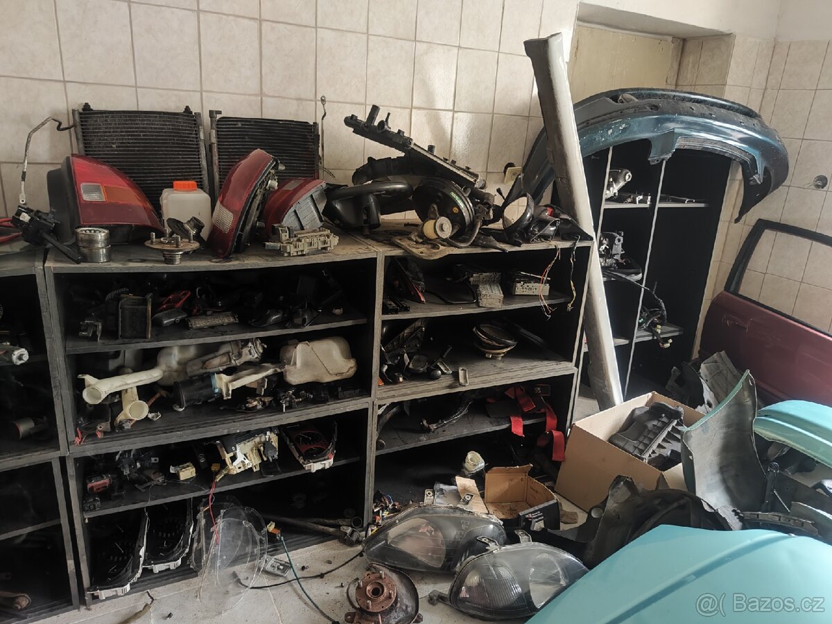 Náhradní díly Honda Civic 6g - 3