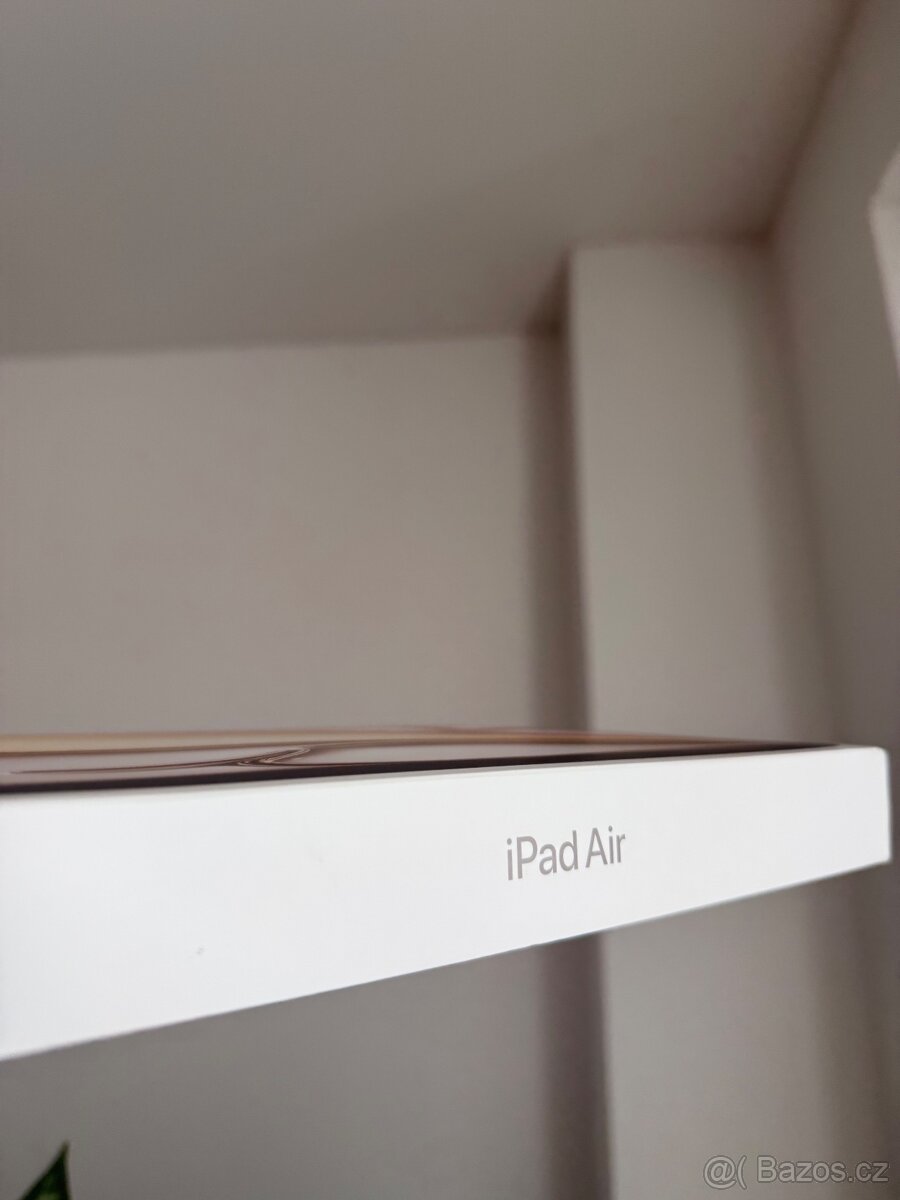 iPad Air M3 Wi-Fi 256GB - 3
