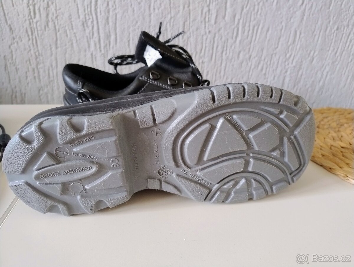 Pracovní boty cxs 42 nové - 3