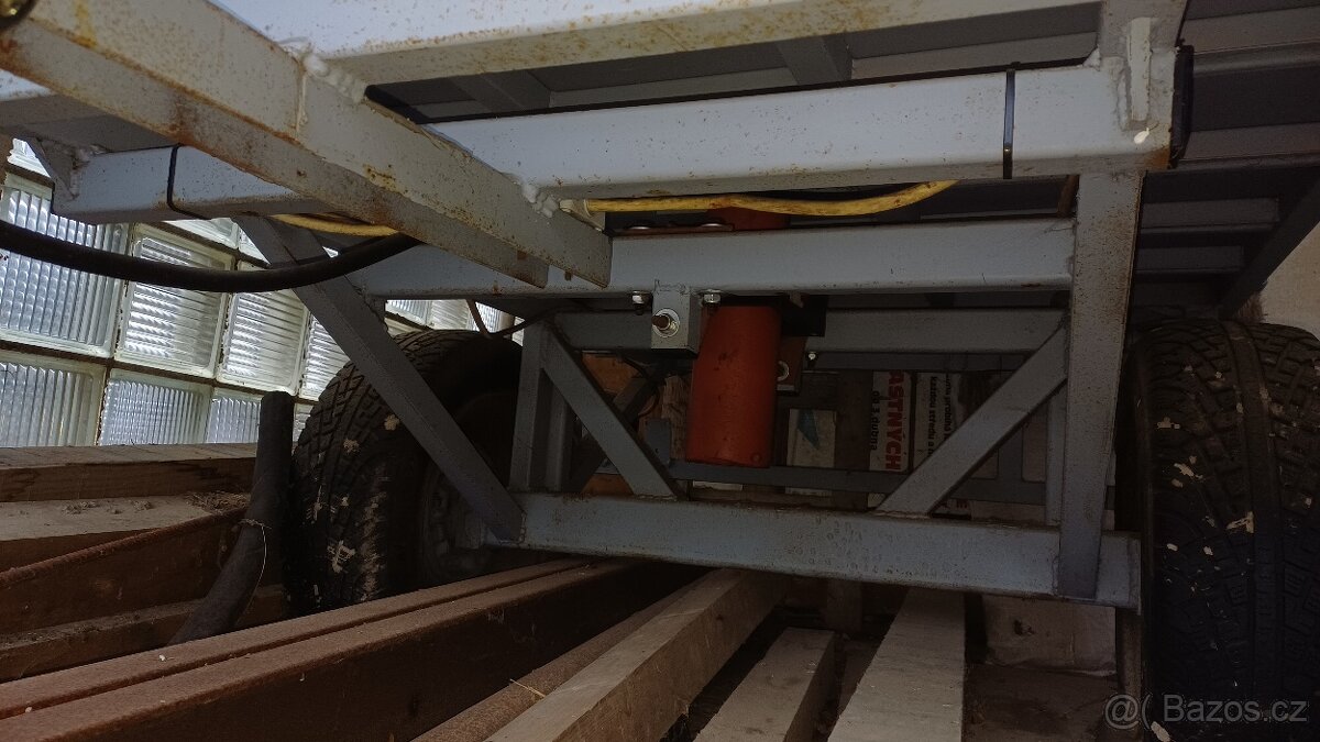 Vlečka domácí výroby - 3