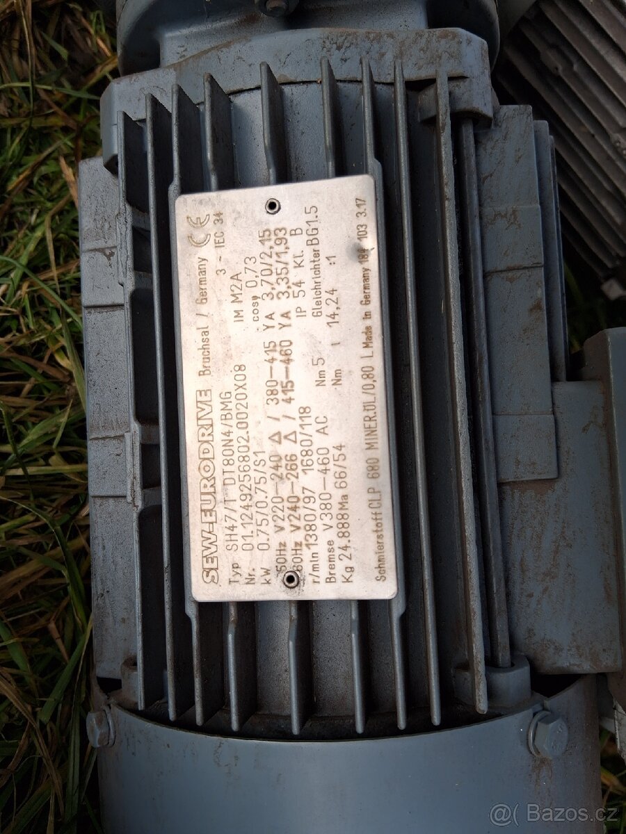 Elektromotory s převodovkou - 3