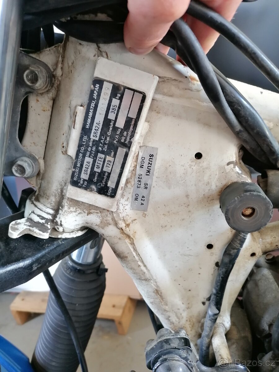 Suzuki DR Big 800 - 3