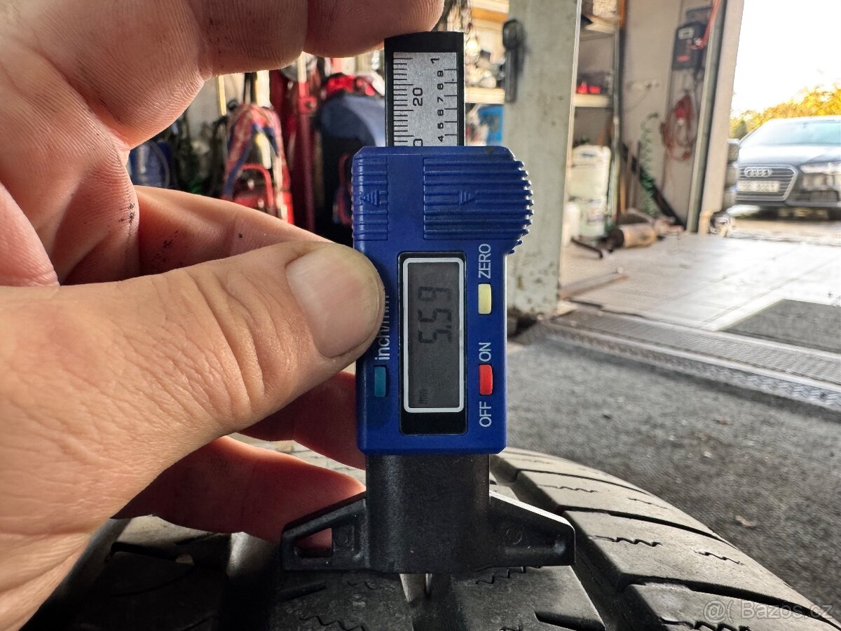 Pneu celorocni 235/55/19 XL - 3