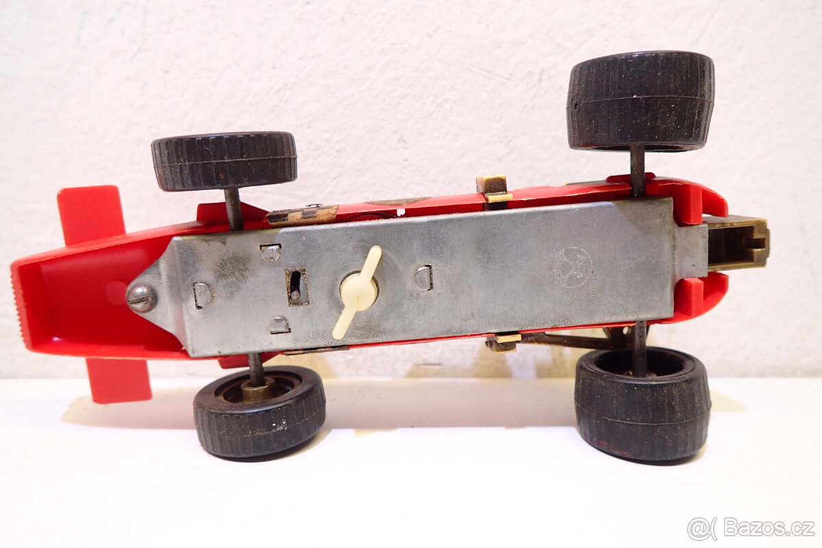 Formule Igra - na setrvač i natahování - Retro Hračky - 3