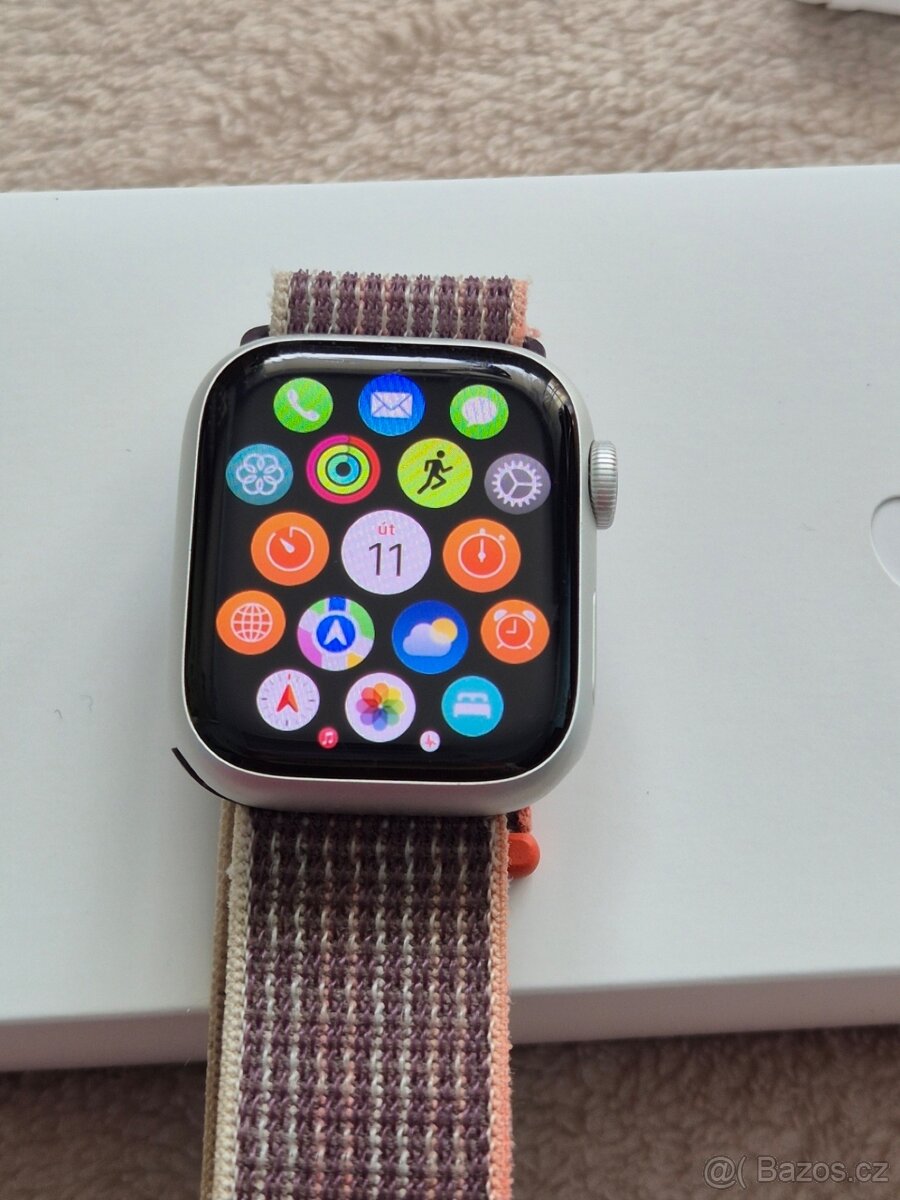 Apple Watch 8 41mm - 3