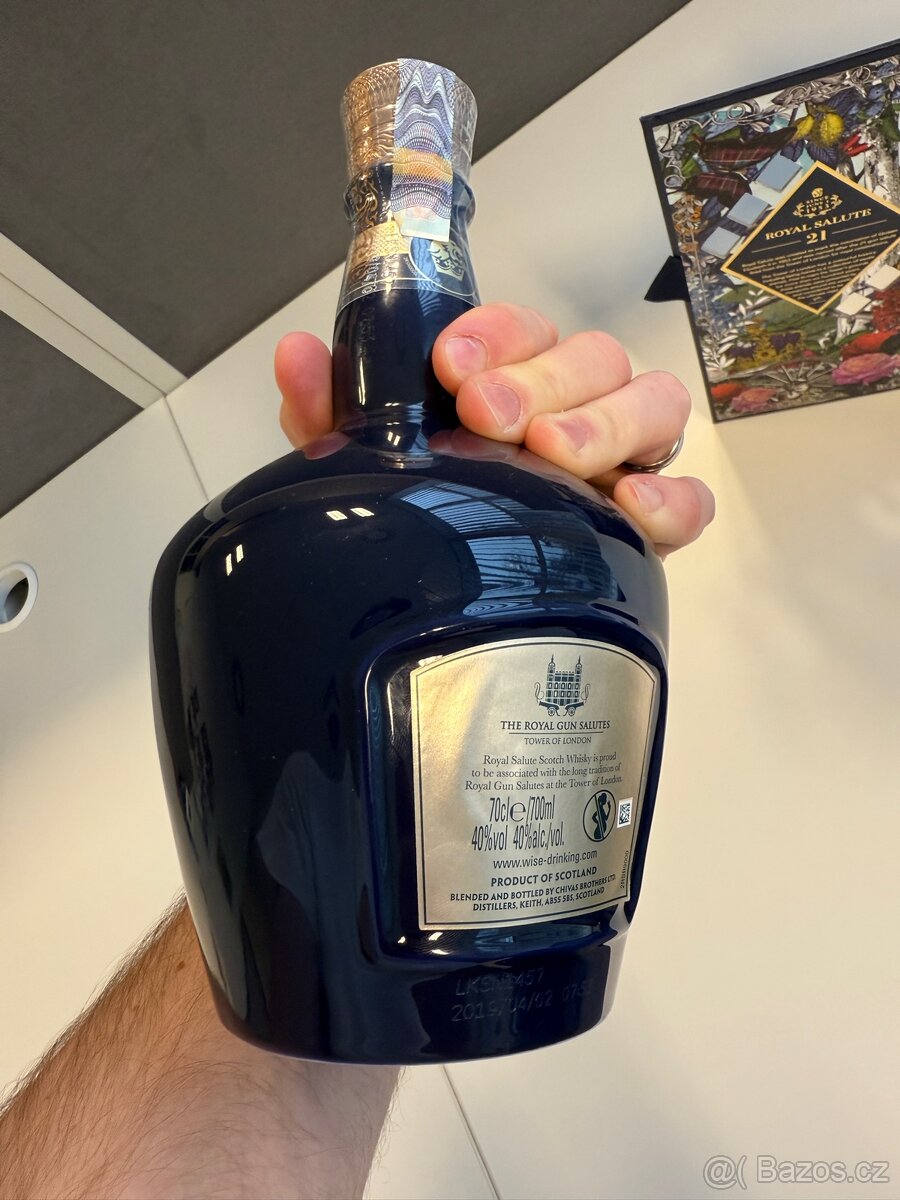 Royal Salute 21 ročná The Signature Blend whisky - 3