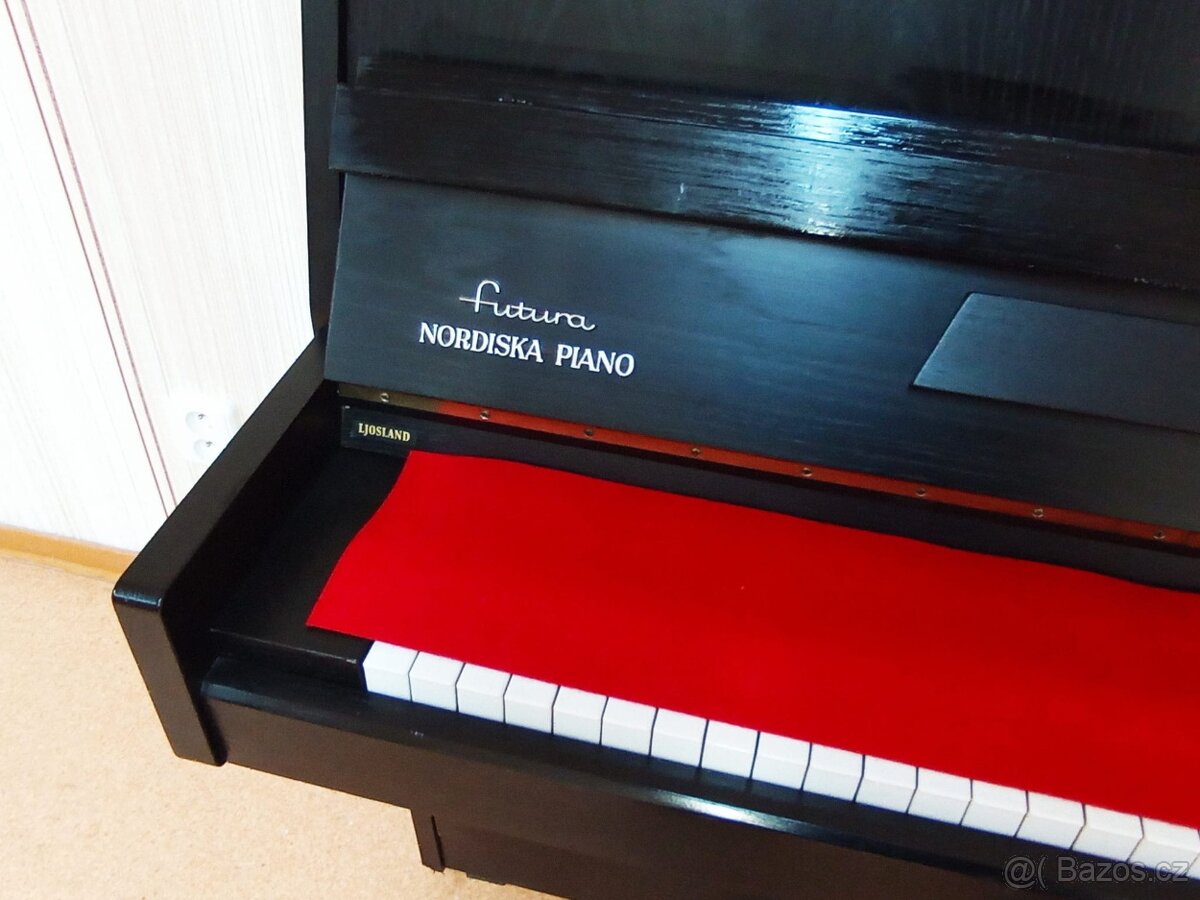 Nordiska piano -Dovoz zdarma i na Štědrý den 24.12. - 3