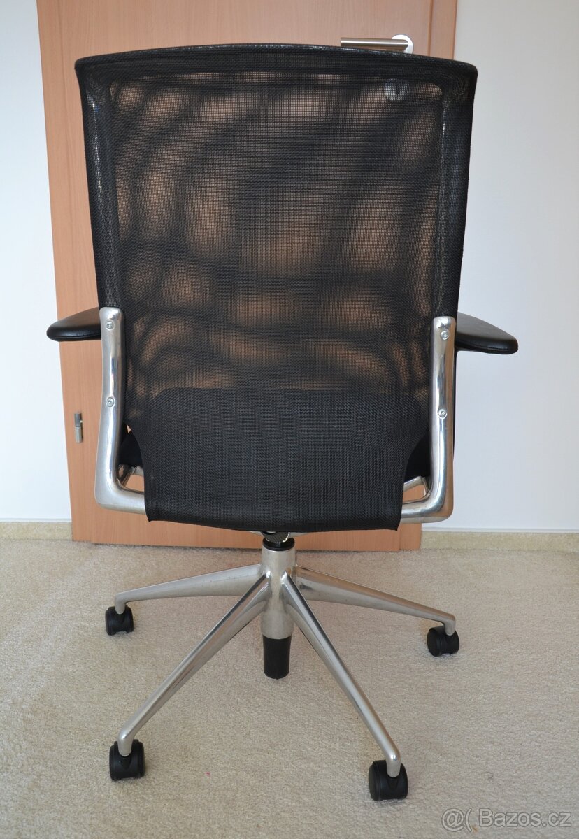Kancelářská židle Vitra Alberto Meda Chair PC 43 000,- - 3