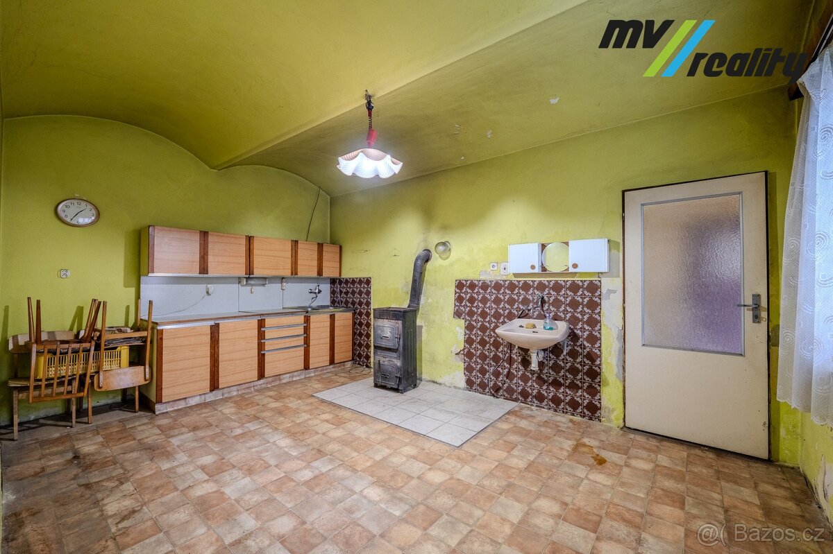 Kostelní Lhota, Prodej rodinného domu 75 m², s pozemkem 448 - 3