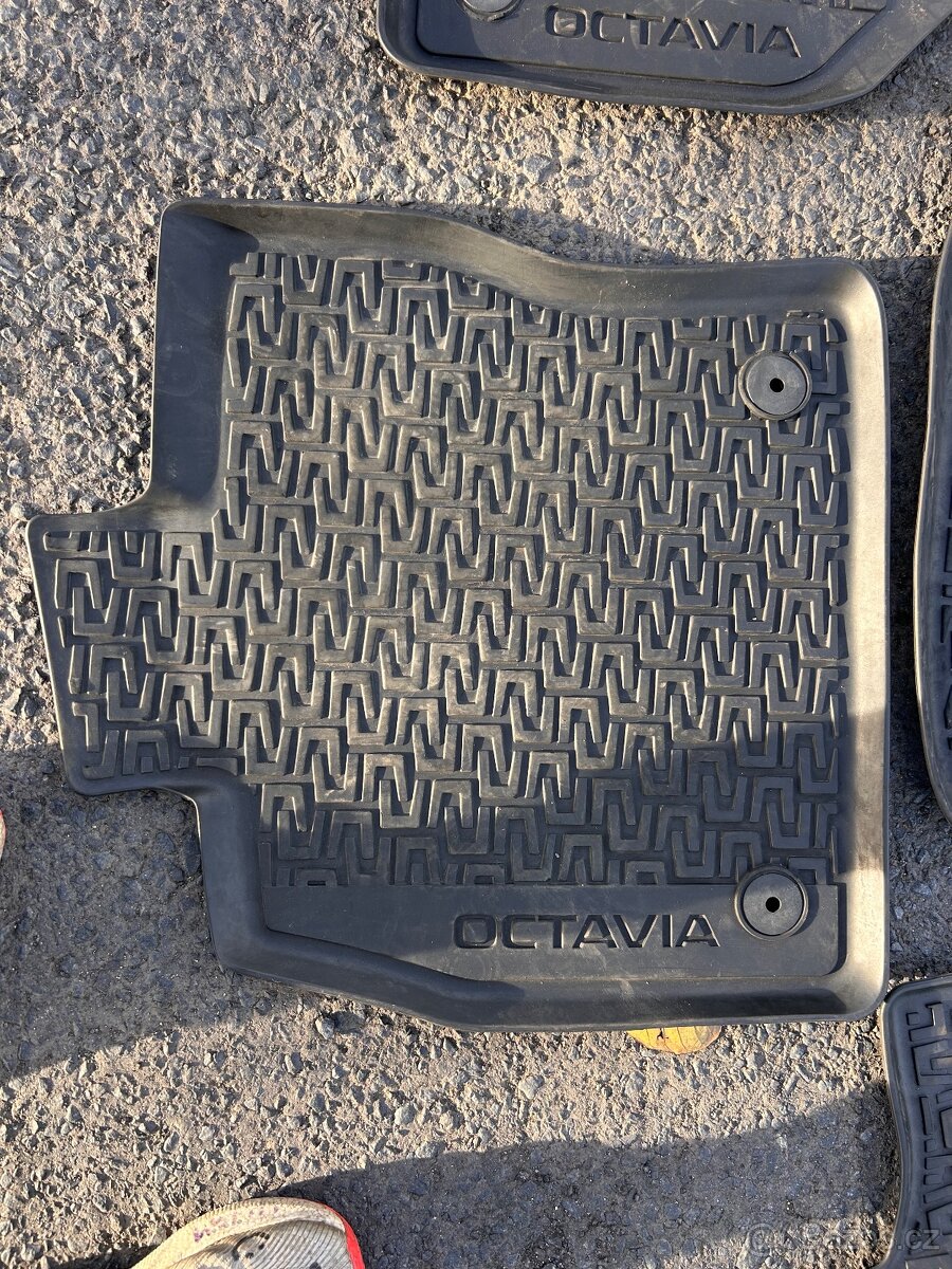 Prodám koberečky Škoda - 3